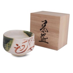 NIWA japán matcha csésze fa-ládában képe