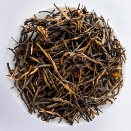 YUNNAN PINE NEEDLE - fekete tea képe